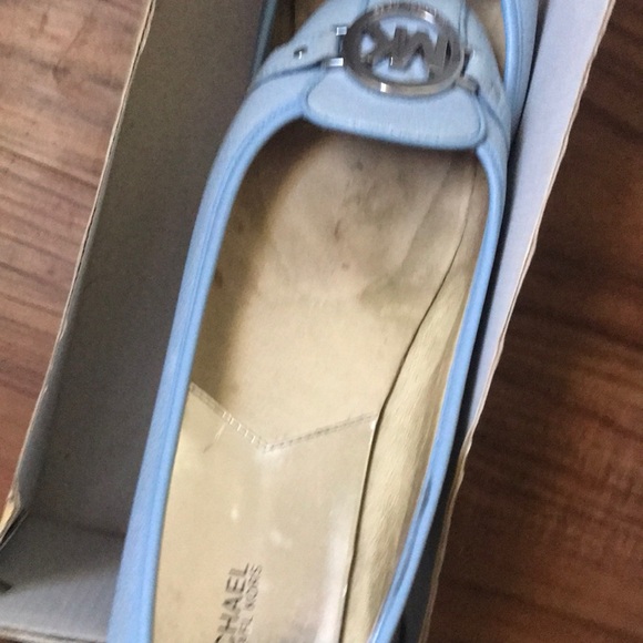 Slides - Picture 1 of 4